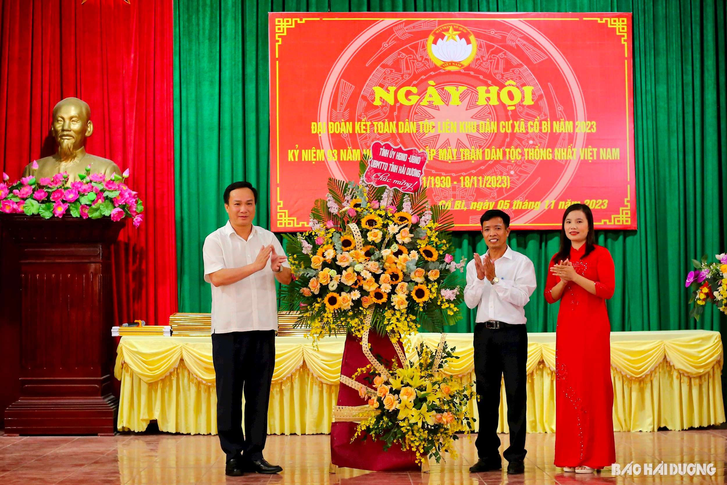 VIDEO: Chủ tịch UBND tỉnh dự Ngày hội Đại đoàn kết toàn dân tộc xã Cổ Bì, huyện Bình Giang